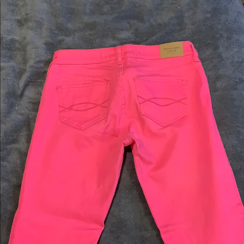 Jeans - Picture 2 of 4